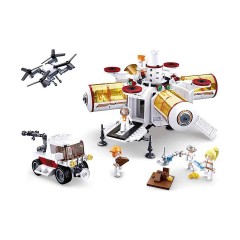 Sluban Weltraumbasis (642 Teile) Космическая база (642 шт.)