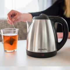 Mestic Mestic Wasserkocher Reise Wasserkocher MWC-150 Camping Kocher, Klein Kabellos 1,5 Liter 1000 W Mestic Travel Kettle MWC-150 Кемпинговая печь, маленькая беспроводная, 1,5 литра, 1000 Вт