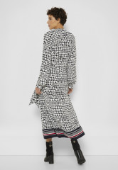 Tommy Hilfiger SHIFT LONG DRESS Shirt dress sky ecru ПЛАТЬЕ SHIFT LONG DRESS Платье-рубашка небо экрю