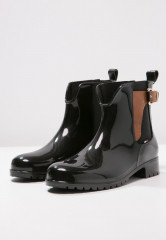 Tommy Hilfiger OXLEY Wellies black/winter cognac ОКСЛИ — Резиновые сапоги черный/зимний коньяк
