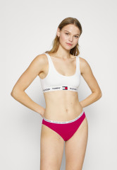 Tommy Hilfiger 3 PACK Briefs ital wine/gold/laz blue 3 НАБОР трусов Итальянское вино/золото/голубой лаз