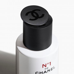 CHANEL PUDER-ZU-SCHAUM-REINIGER ПОРОШКОВЫЙ ОЧИСТИТЕЛЬ