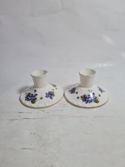 Подсвечник винтажный Royal Grafton, Fine Bone China England, коллекция Violets, декор в виде фиолетовых цветков, фарфор, 2 шт., 9 см, Англия, 1960-70гг.
