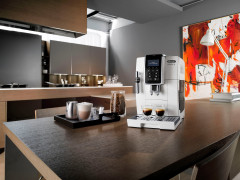 De'Longhi De'Longhi Kaffeevollautomat Dinamica ECAM 350.35.W, grosser 1.8l Wassertank Полностью автоматическая кофемашина De'Longhi Dinamica ECAM 350.35.W, большой резервуар для воды 1,8 л.