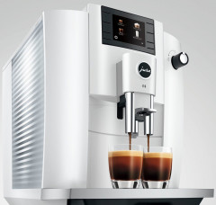 JURA JURA Kaffeevollautomat 15438 E6 (EC) Полностью автоматическая кофемашина JURA 15438 E6 (EC)