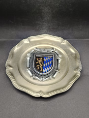 Тарелка декоративная винтажная "Герб города Вислох" / Серия "Геральдика", яркий декор, олово (95%), 23 см, Германия, 1970-80гг.