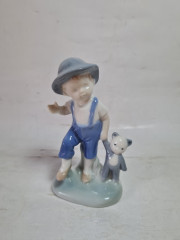 Статуэтка винтажная Lladro "Мальчик с медвежонком", фарфор, 12 x 6 см, Испания, 1960-70гг.